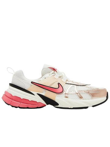 V2K Run Low Top Sneakers Guava Ice Pink - NIKE - BALAAN 1