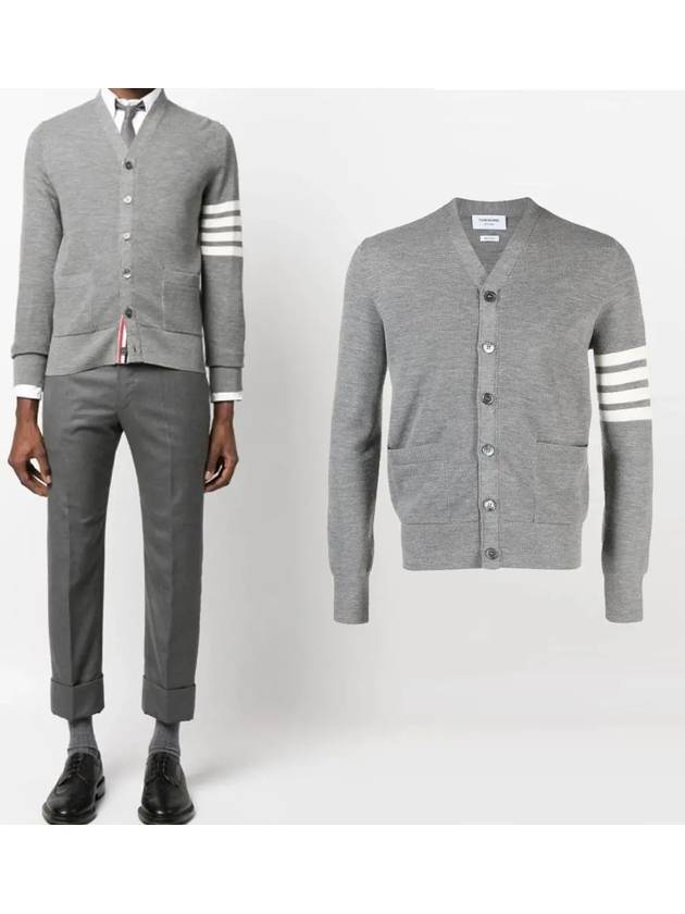 4-Bar Striped Waffle High V-Neck Cardigan Light Grey - THOM BROWNE - BALAAN 2