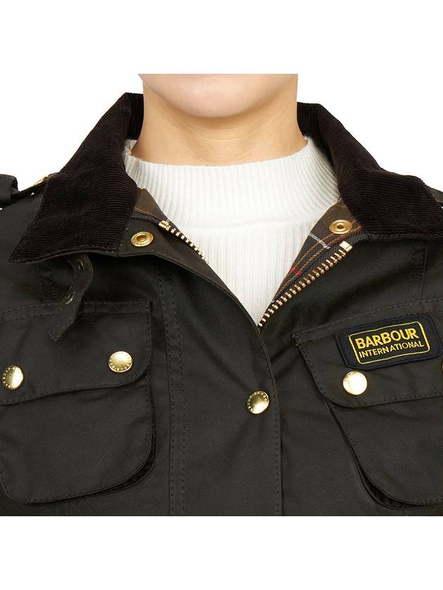 Women's International Logo Patch Wax Jacket Green - BARBOUR - BALAAN.