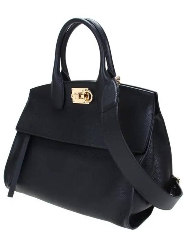 Studio Soft Tote Bag Black - SALVATORE FERRAGAMO - BALAAN 3