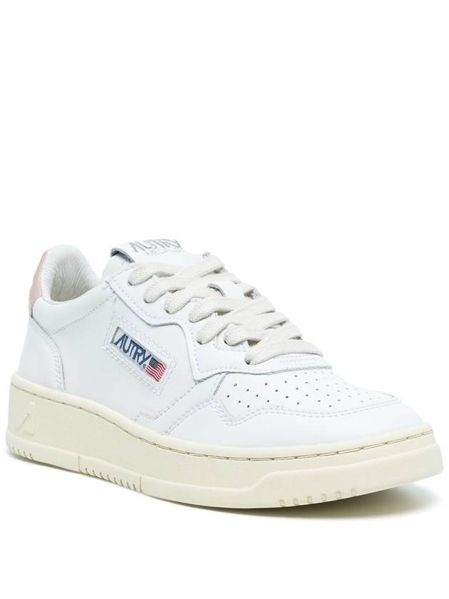 Medalist Pink Tab Leather Low Top Sneakers White - AUTRY - BALAAN 3