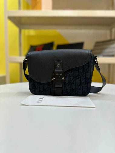 Saddle Small Flap Strap Bag Black Dior Oblique Jacquard Grain Calfskin1ADPO049YKS - DIOR - BALAAN 1