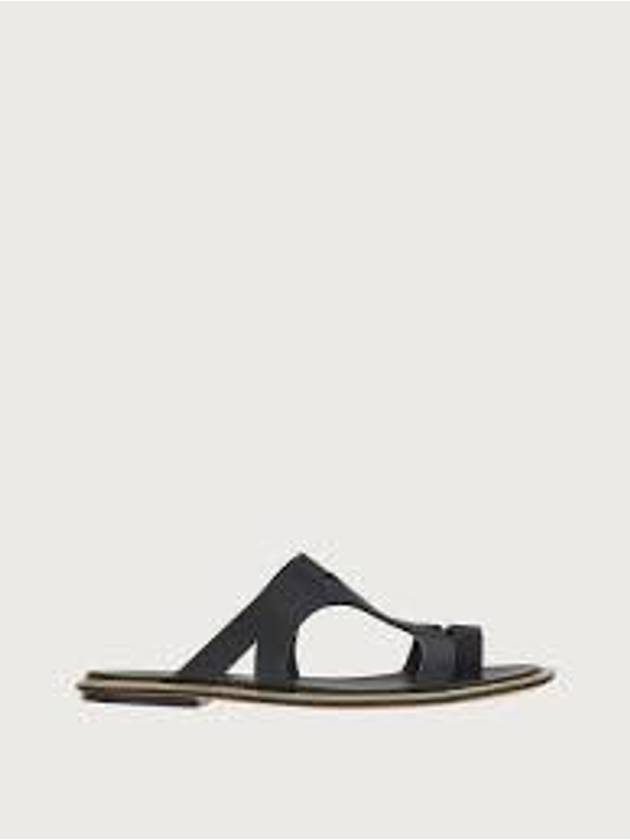 Chain Detail Strap Sandals Black - SALVATORE FERRAGAMO - BALAAN 4