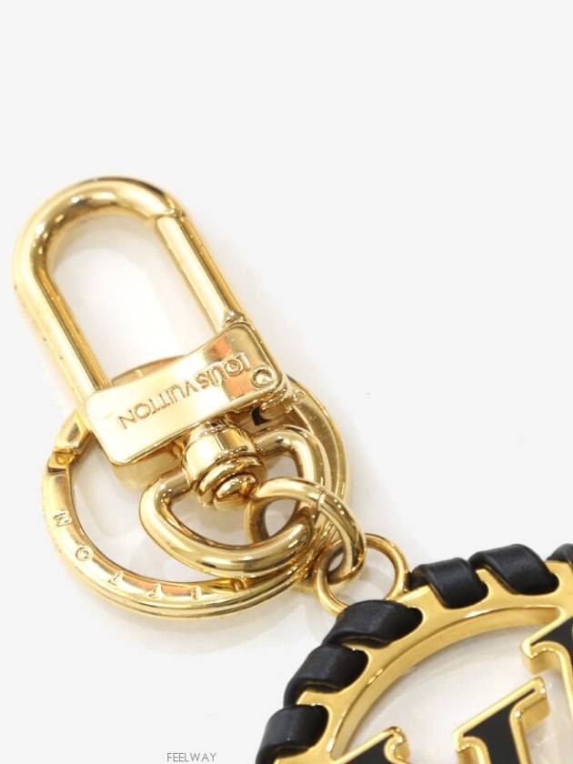 Daejeon Used Luxury Goods M63082 Berry Bag Charm Key Holder - LOUIS VUITTON - BALAAN 6