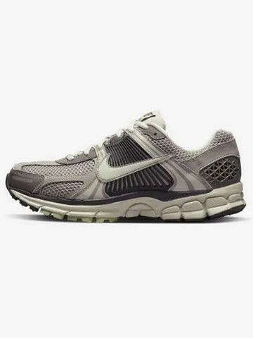 Women s Zoom Vomero 5 001 - NIKE - BALAAN 1