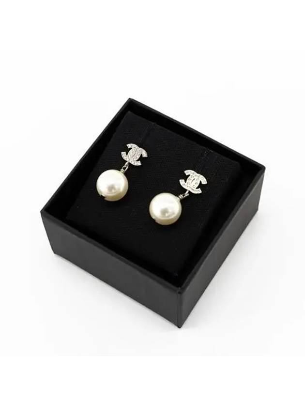 CC logo pearl drop earring earrings A36138 - CHANEL - BALAAN 1