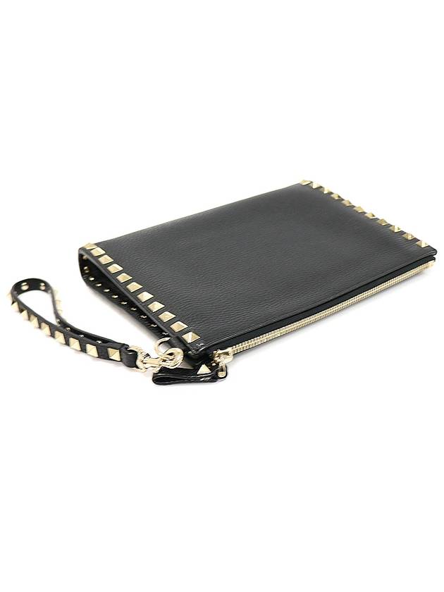 VW2P0V27VSH Black Stampa Alce Calfskin Gold Rockstud Pouch Clutch - VALENTINO - BALAAN 5