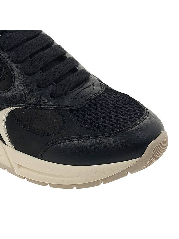 Ferragamo Gancini low top sneakers COSIMINA 1 NERO 0763650 - SALVATORE FERRAGAMO - BALAAN 9