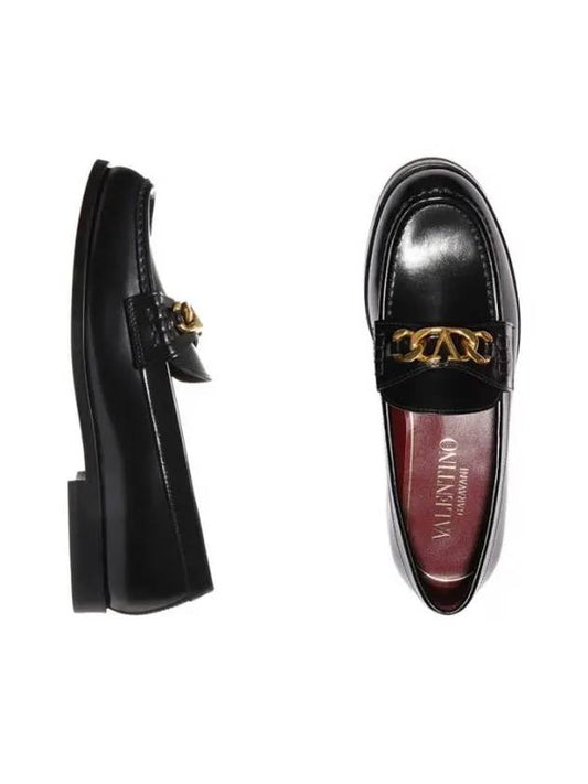 V Logo Chain Leather Loafers Black - VALENTINO - BALAAN 1