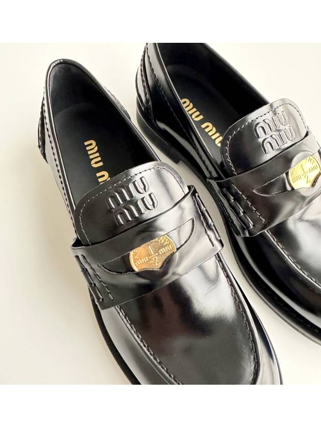 Brushed Leather Penny Loafers Black - MIU MIU - BALAAN 6