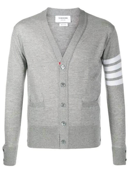 Men's Sustainable Classic Diagonal Wool Cardigan Pale Grey - THOM BROWNE - BALAAN