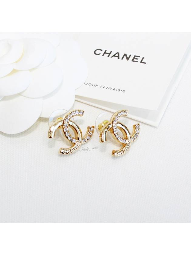 CC Logo Stud Earrings Gold - CHANEL - BALAAN 4