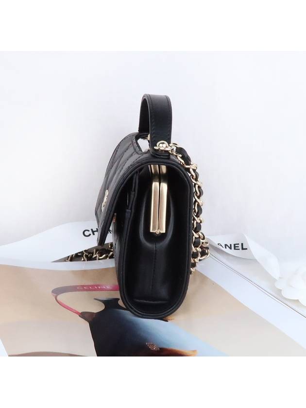 CC Logo Chain Leather Mini Bag Black - CHANEL - BALAAN 6