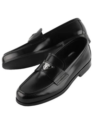 triangle logo brushed leather loafers men - PRADA - BALAAN 1