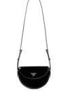 Logo Plaque Leather Cross Bag Black - PRADA - BALAAN 2