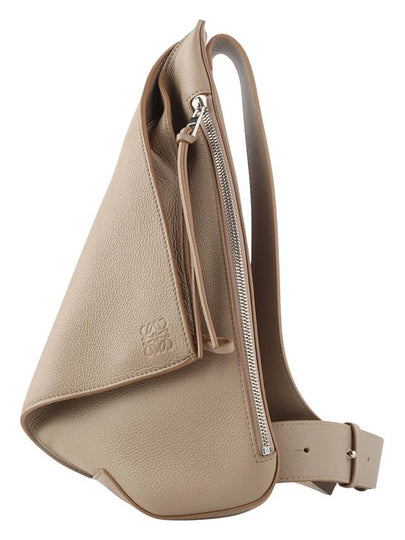 B511A09X06 Anton Sling Crossbag 34034 1 - LOEWE - BALAAN 2