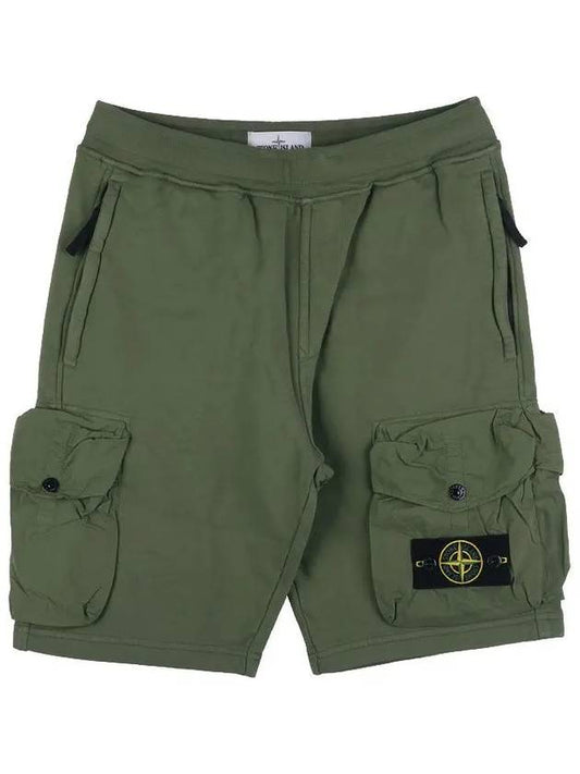 Men's Waffen Patch Bermuda Cargo Shorts Green - STONE ISLAND - BALAAN.