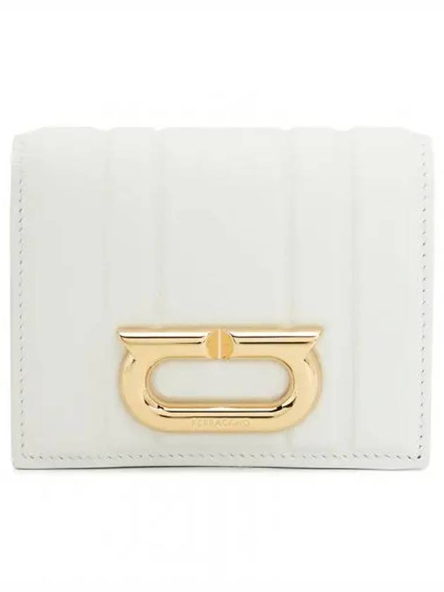 Female 22 0482 OPTIC WHIT 0765563 - SALVATORE FERRAGAMO - BALAAN 1