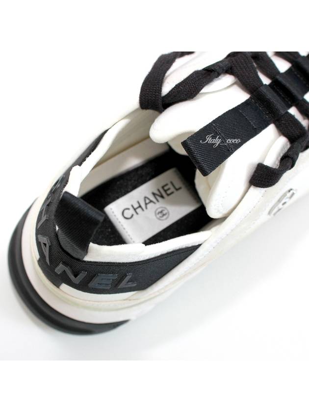 CC Logo Mixed Fibers Low Top Sneakers Ivory - CHANEL - BALAAN 10