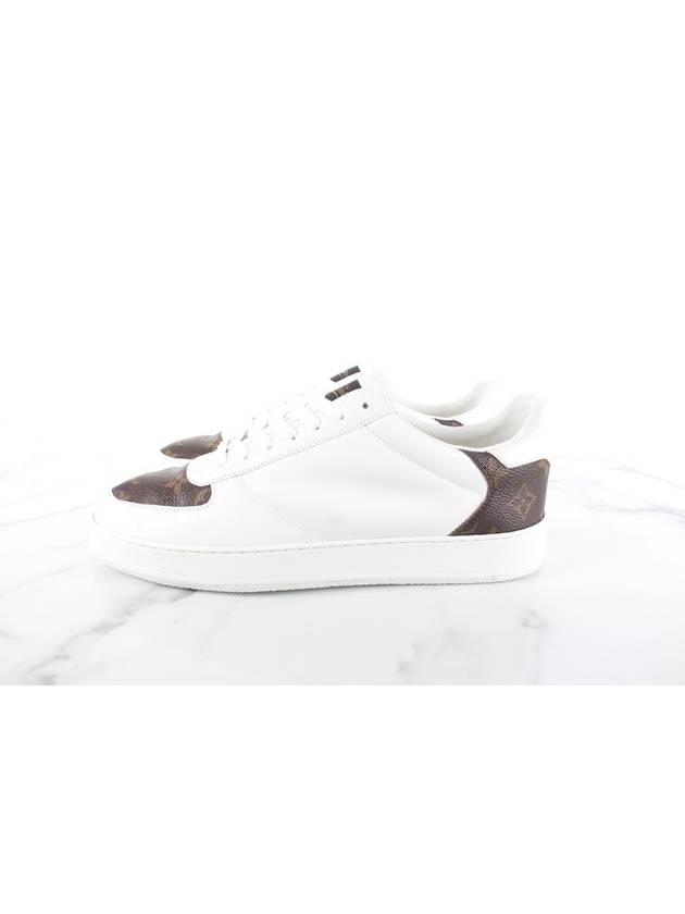 LV Monogram Rivoli Sneakers White 6 5 255 - LOUIS VUITTON - BALAAN 6