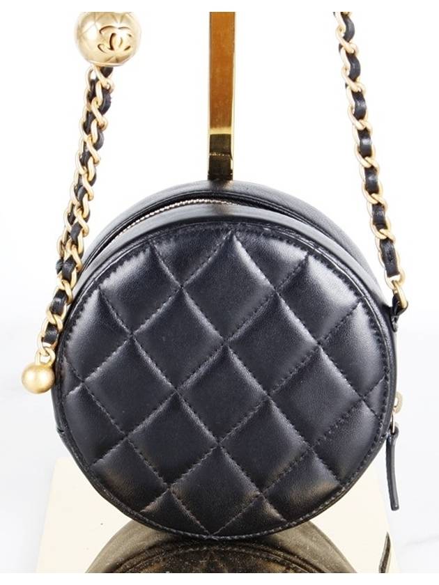 Round black caviar tambourine bag - CHANEL - BALAAN 4