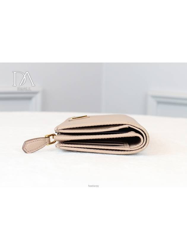 Used Luxury Daol Saffiano Medium Wallet 1ML009 Condition A - PRADA - BALAAN 5