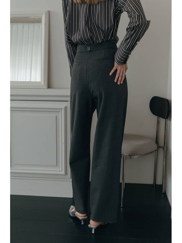 Double Tuck Wide Belt Slacks CHARCOAL - ILROZE - BALAAN 10