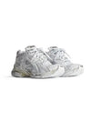 Runner Low Top Sneakers White - BALENCIAGA - BALAAN 2