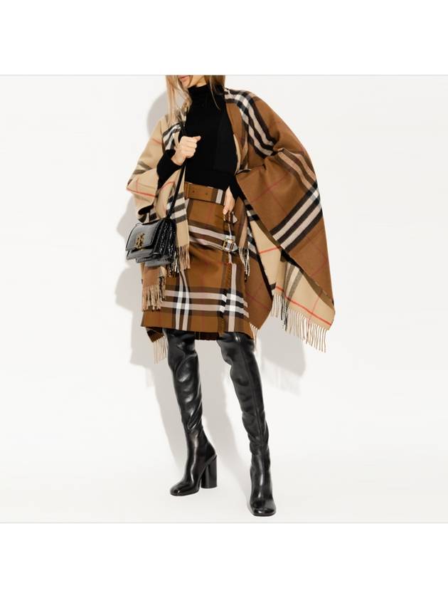 Contrast Check Wool Cashmere Cape Brown - BURBERRY - BALAAN 3