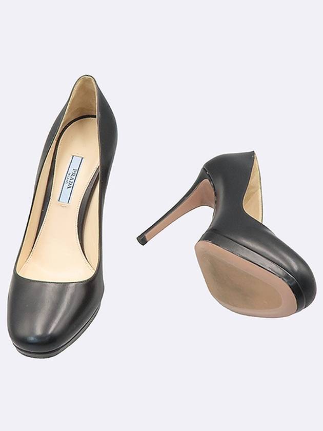 1IP286 Gold logo decoration black leather pumps women s high heel shoes 39 - PRADA - BALAAN 2