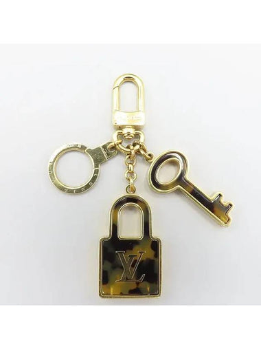 M66132 Key Holder Fashion Accessories - LOUIS VUITTON - BALAAN 1