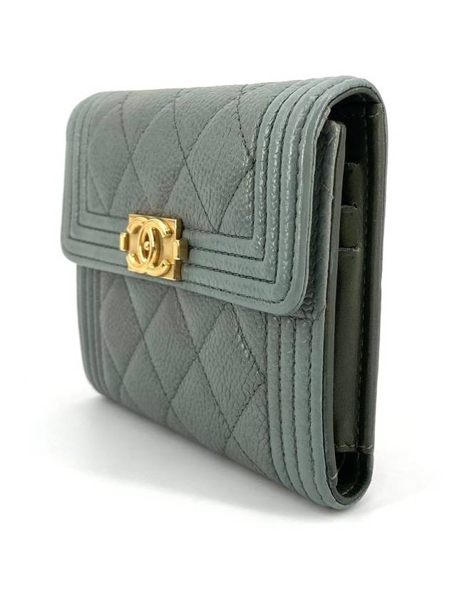 Boy caviar gold bifold wallet - CHANEL - BALAAN 4