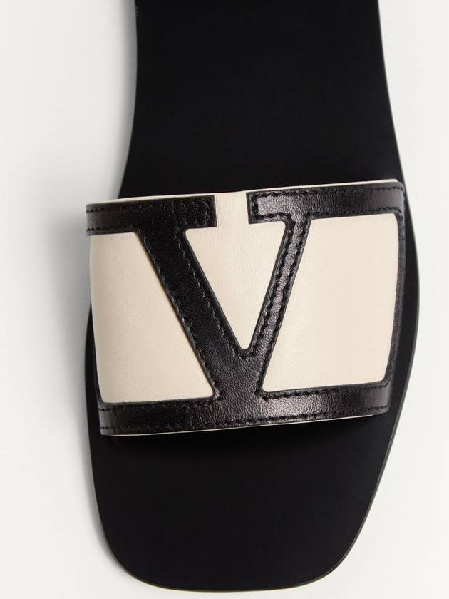 Valentino Garavani Sandals Black - VALENTINO - BALAAN 6