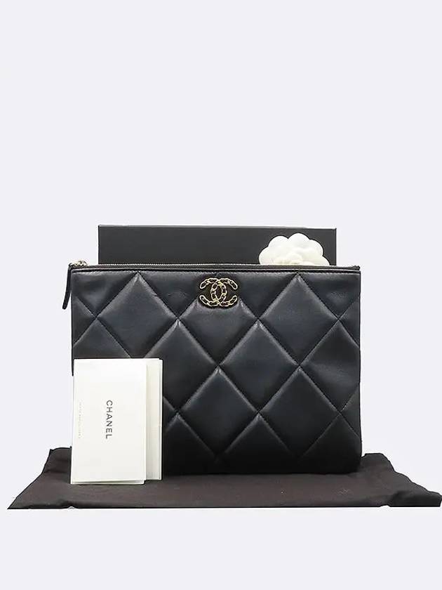 AP0951 Clutch Bag - CHANEL - BALAAN 1