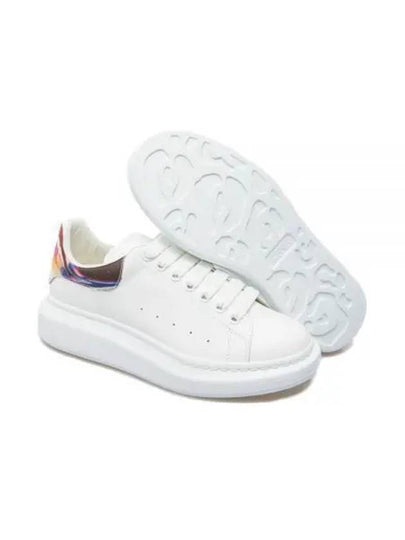 Larry Oversized Leather Low Top Sneakers White - ALEXANDER MCQUEEN - BALAAN 2