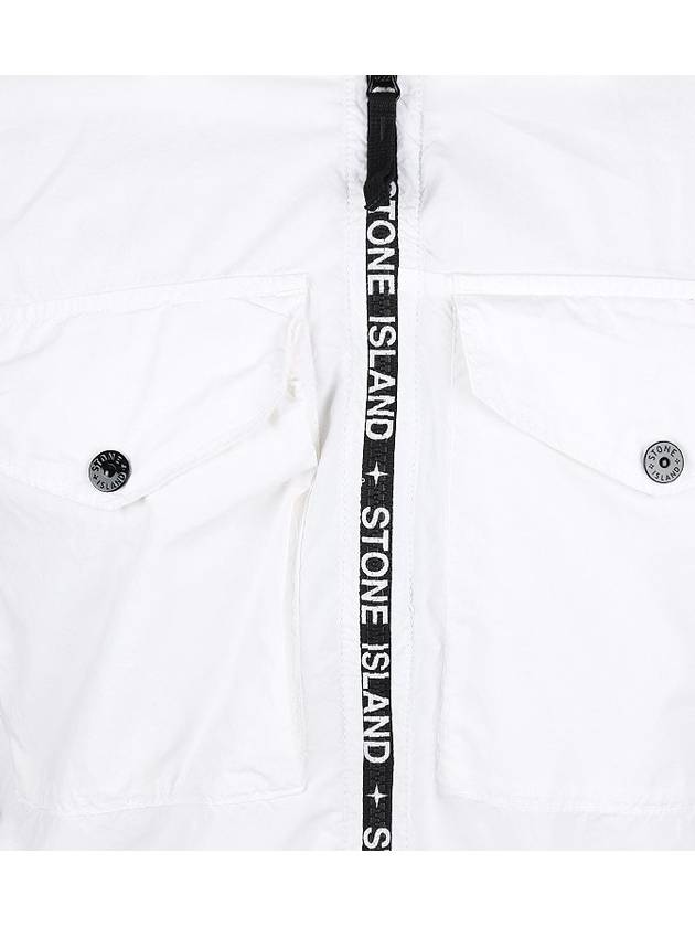 Two Pocket Logo Zip-up Long Sleeved Shirt White - STONE ISLAND - BALAAN 8