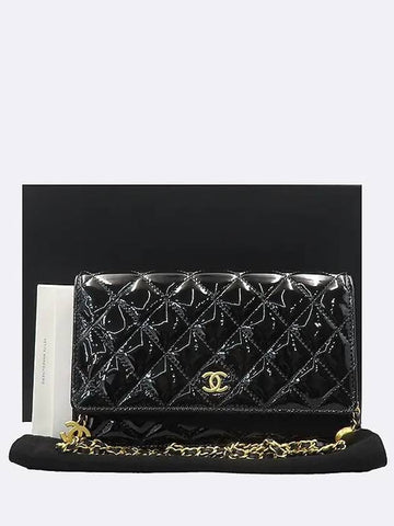 Black Patent WOC Wallet CC Heart Gold Chain Season Cross Bag - CHANEL - BALAAN 1