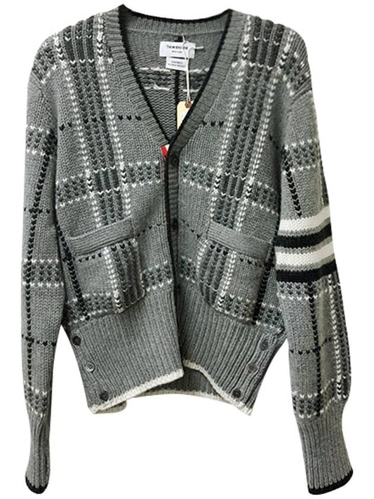 Hairline Check Intarsia Classic Cashmere V Neck Cardigan Light Grey - THOM BROWNE - BALAAN 2