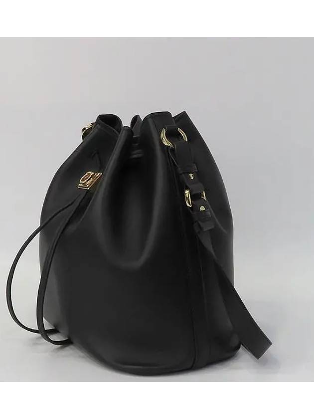 Ferragamo 21 F269 SANSY Shanxi black leather bucket shoulder bag auxiliary pouch - SALVATORE FERRAGAMO - BALAAN 3