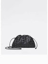 Dumpling Small Leather Clutch Bag Black - BOTTEGA VENETA - BALAAN 2