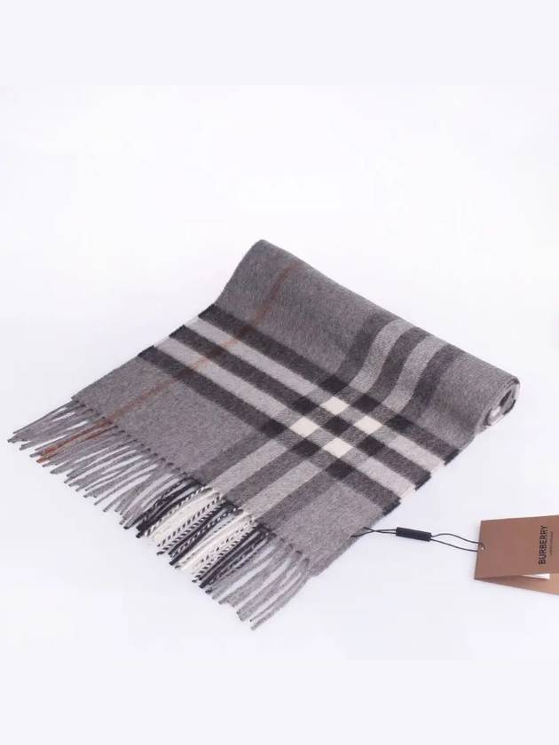 Classic Check Cashmere Scarf Grey - BURBERRY - BALAAN 2