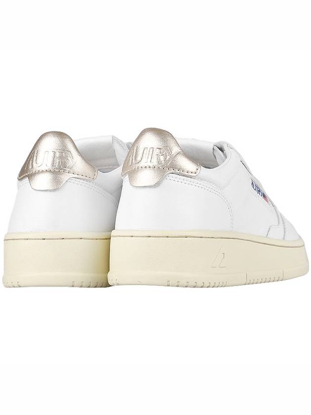 Medalist Low Top Sneakers Beige White - AUTRY - BALAAN 6