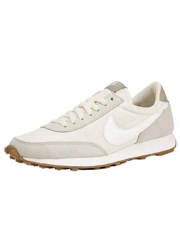 Daybreak Low Top Sneakers Ivory - NIKE - BALAAN 7