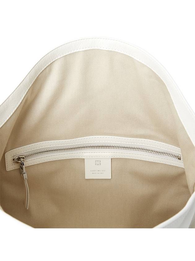 Voyou Medium Leather Shoulder Bag Ivory - GIVENCHY - BALAAN 10