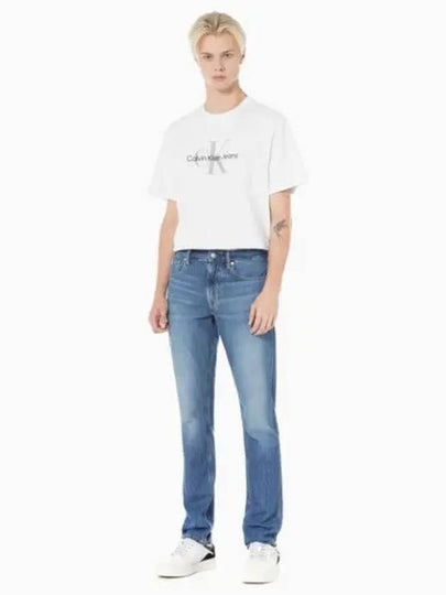 JEANS Men s Light Blue Authentic Straight Fit Denim J325955 1AA - CALVIN KLEIN - BALAAN 2