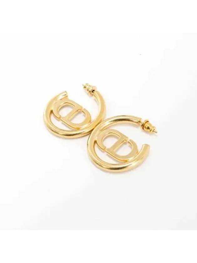 30 Montaigne Logo Earrings Gold - DIOR - BALAAN 5