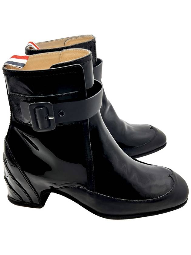 Black Soft Patent Leather 40MM Block Heel Galosh Ankle Boots FFB136A 00216 001 - THOM BROWNE - BALAAN 1