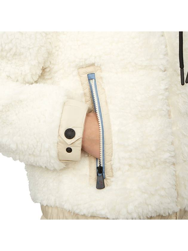 Women's Grenoble Teddy Logo Patch Shearling Coat White - MONCLER - BALAAN 9