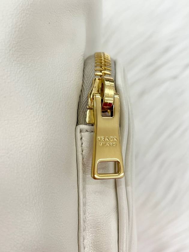 Women s Duet Bucket Bag White Leather 1BH038 Condition A - PRADA - BALAAN 12