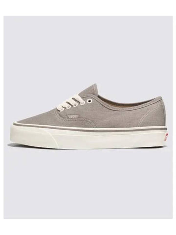 Authentic Reissue 44 Salt Wash Dark Khaki VN000CT7DKK1 - VANS - BALAAN 1